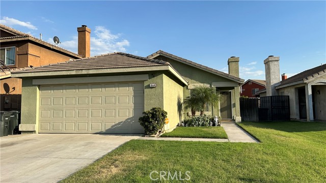 Detail Gallery Image 1 of 24 For 864 Award Dr, Colton,  CA 92324 - 3 Beds | 2 Baths