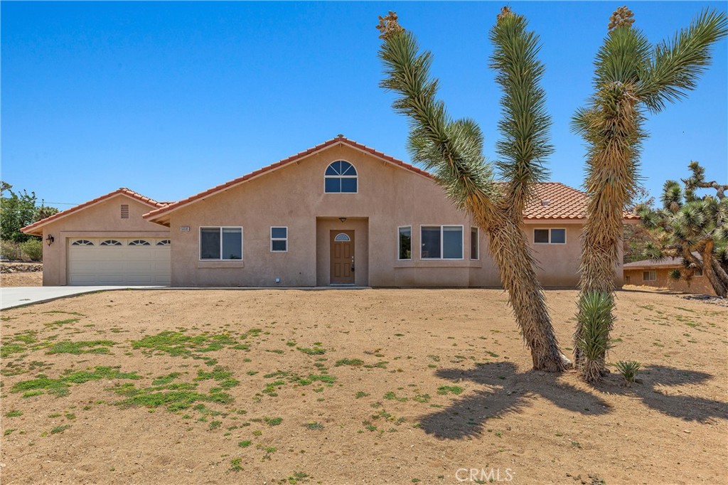 56595 Desert Gold Drive