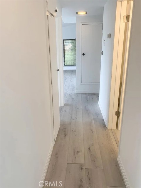 Detail Gallery Image 12 of 24 For 430 Terrill Ave, Los Angeles,  CA 90042 - 3 Beds | 2 Baths