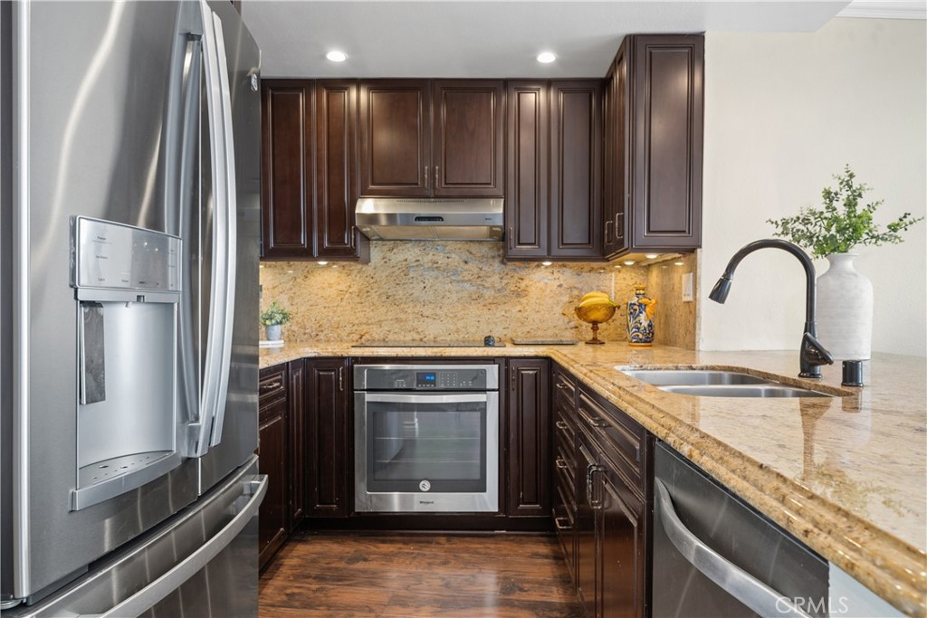 MLS #OC25246046 image #14