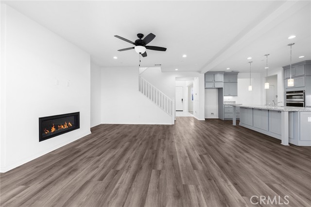 Detail Gallery Image 15 of 73 For 12906 Shorthorn, Corona,  CA 92880 - 6 Beds | 5 Baths