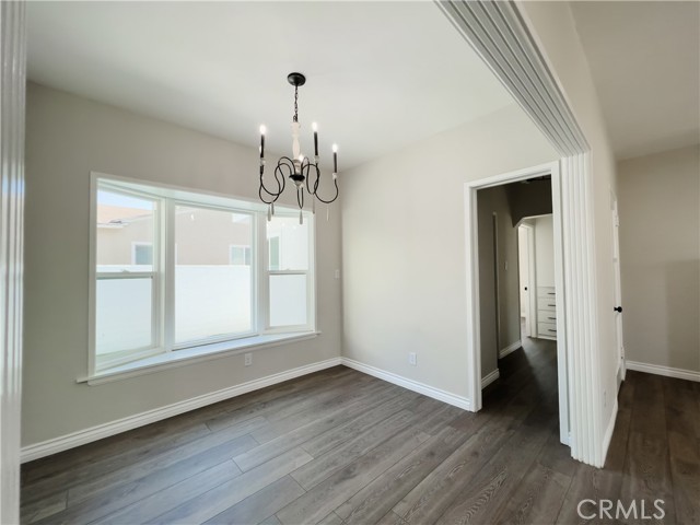 Detail Gallery Image 13 of 42 For 1150 E 61st St, Long Beach,  CA 90805 - 4 Beds | 2 Baths
