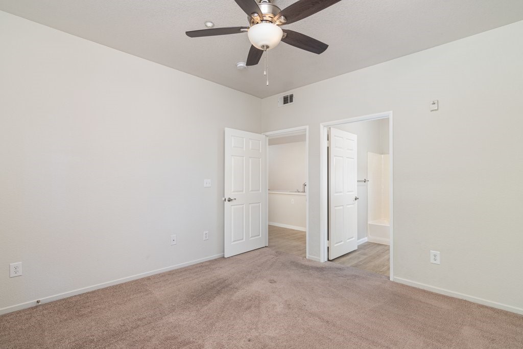 Detail Gallery Image 5 of 29 For 24909 Madison Ave #812,  Murrieta,  CA 92562 - 2 Beds | 2 Baths