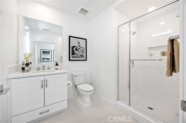 111 Juniper Drive, Rancho Mission Viejo CA: https://media.crmls.org/medias/b21345eb-0dbb-41c6-83c9-7c472dbe20eb.jpg