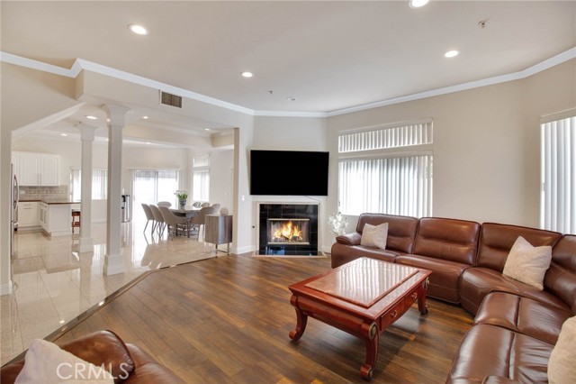 1816 Orchard Avenue, 4 photo 5