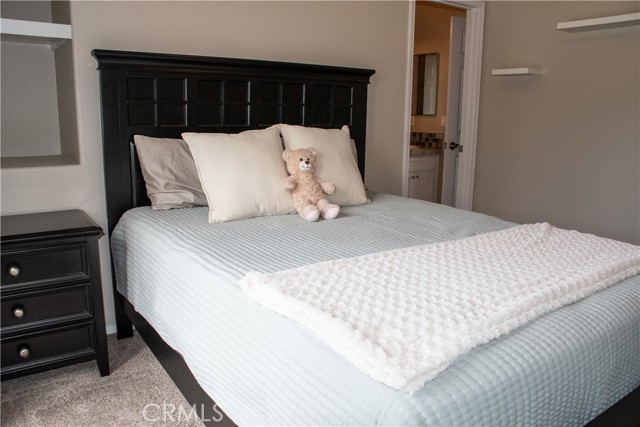 1671 Fairway Drive, Corona CA: https://media.crmls.org/medias/b21404d0-b5ec-439b-b941-74e255027c4e.jpg