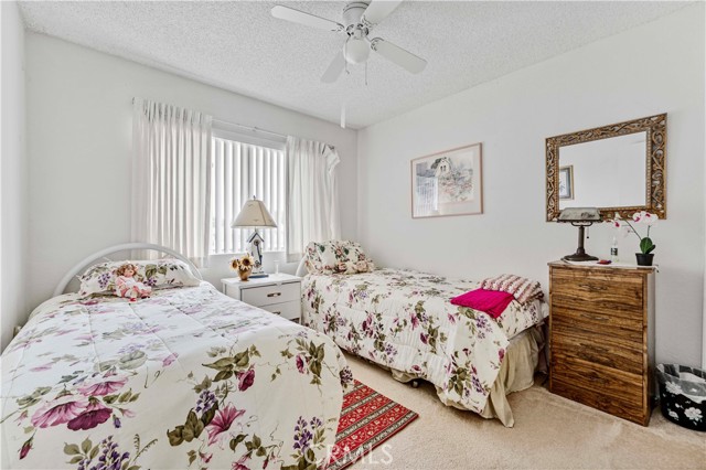 7340 Corsican Drive, Huntington Beach CA: https://media.crmls.org/medias/b21456c6-70c9-4815-b72a-f92b38189d58.jpg