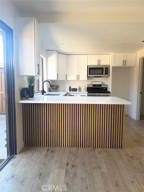 Detail Gallery Image 4 of 20 For 14456 Foothill Bld #43,  Sylmar,  CA 91342 - 2 Beds | 3 Baths