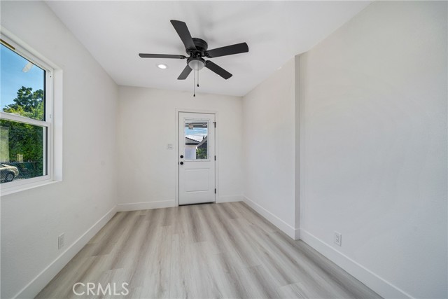 Detail Gallery Image 18 of 33 For 2757 W Rialto, Rialto,  CA 92376 - 4 Beds | 3 Baths