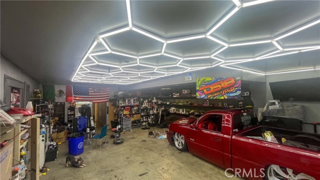 2837 E Imperial, Lynwood, California 90262, ,Commercial Sale,For Sale,2837 E Imperial,CRHD24171992