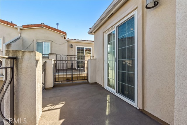 Detail Gallery Image 19 of 28 For 1021 Cravens #9,  Torrance,  CA 90501 - 3 Beds | 2/1 Baths