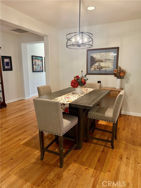 Detail Gallery Image 4 of 34 For 1534 Green Creek Trl, Beaumont,  CA 92223 - 3 Beds | 2 Baths