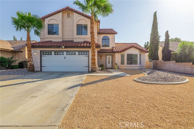 13290 Riverview Drive, Victorville CA: https://media.crmls.org/medias/b217f17d-8f02-4965-8d0b-42035a3984c7.jpg