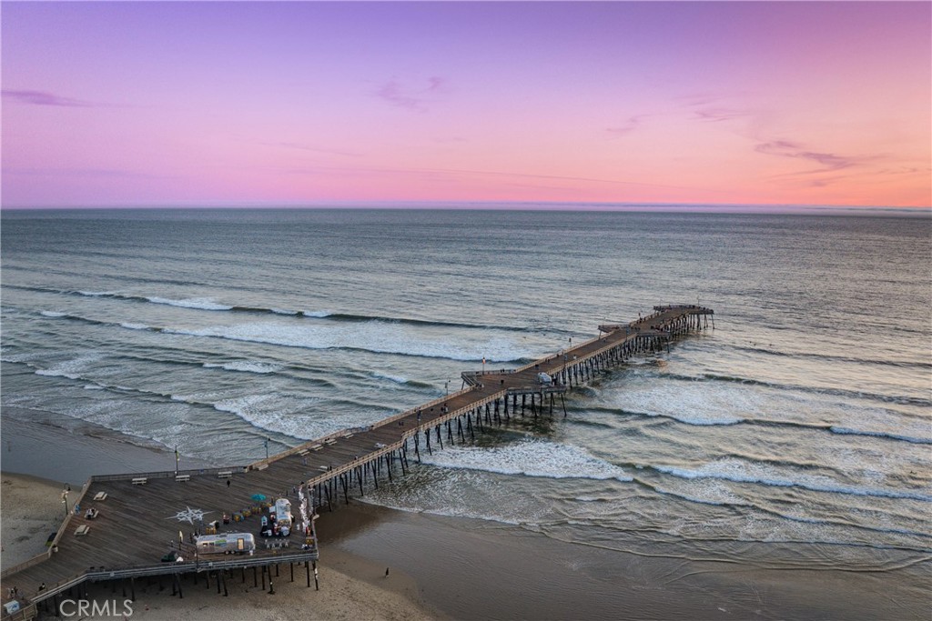 https://media.crmls.org/medias/b2190311-15b4-4d18-9f59-0094d1a94de7.jpg?preset=X-Large