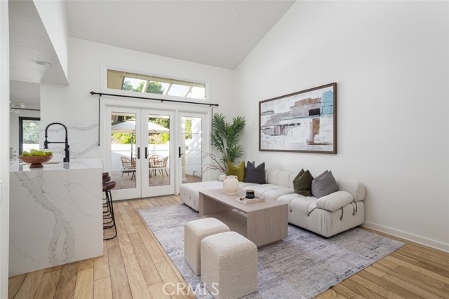 Detail Gallery Image 12 of 34 For 10 Maritime Dr, Corona Del Mar,  CA 92625 - 3 Beds | 2 Baths