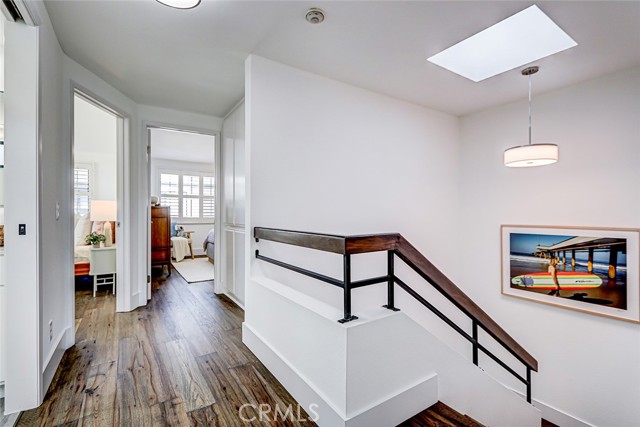 101 Broadway, Redondo Beach, California 90277, 3 Bedrooms Bedrooms, ,2 BathroomsBathrooms,Residential,For Sale,Broadway,SB25056727
