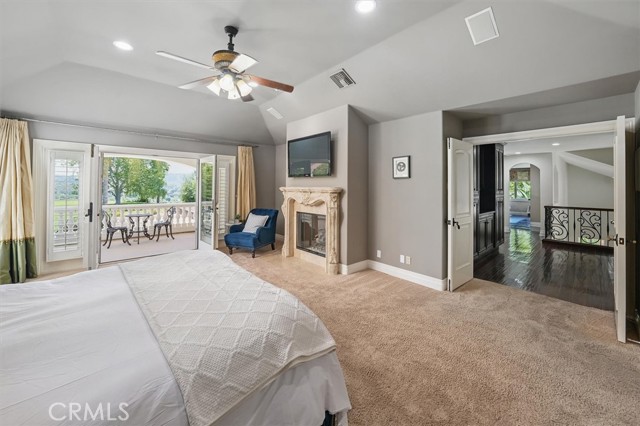 Detail Gallery Image 49 of 75 For 25132 Barnhill Rd, Saugus,  CA 91350 - 6 Beds | 6 Baths