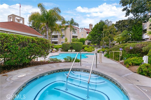 Detail Gallery Image 34 of 46 For 20331 Bluffside #303,  Huntington Beach,  CA 92646 - 2 Beds | 2 Baths