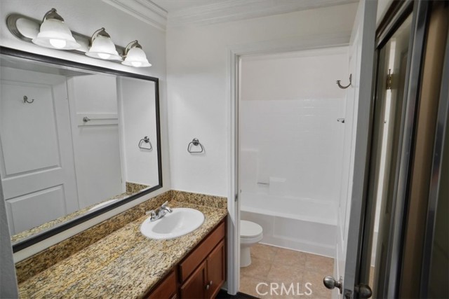 Detail Gallery Image 11 of 14 For 355 N Maple St #220,  Burbank,  CA 91505 - 0 Beds | 1 Baths
