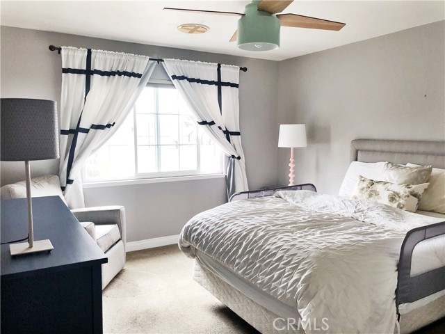 Detail Gallery Image 31 of 33 For 1702 Lake Street, Huntington Beach,  CA 92648 - 4 Beds | 3 Baths