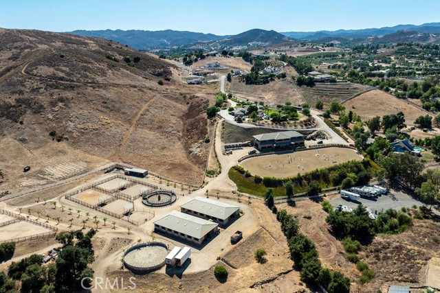 Detail Gallery Image 6 of 63 For 20420 Wendy Ln, Murrieta,  CA 92562 - 5 Beds | 4/1 Baths