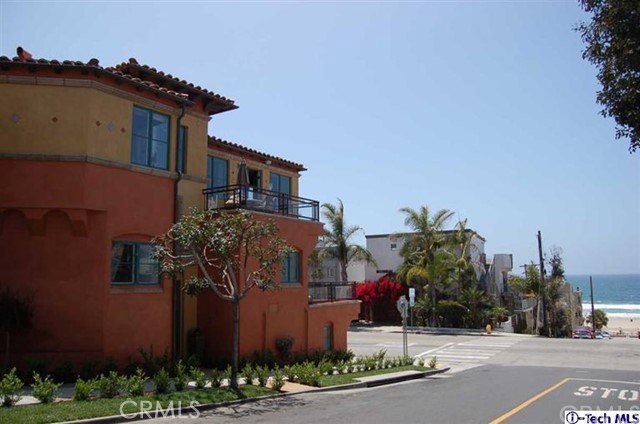 98 Manhattan Avenue, Manhattan Beach, California 90266, 3 Bedrooms Bedrooms, ,1 BathroomBathrooms,Residential,Sold,Manhattan,214018006