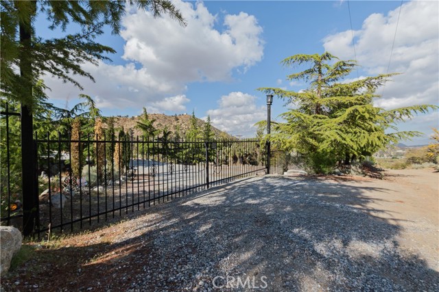 Detail Gallery Image 44 of 45 For 1870 Oak Springs Valley Rd, Wrightwood,  CA 92397 - 2 Beds | 2 Baths