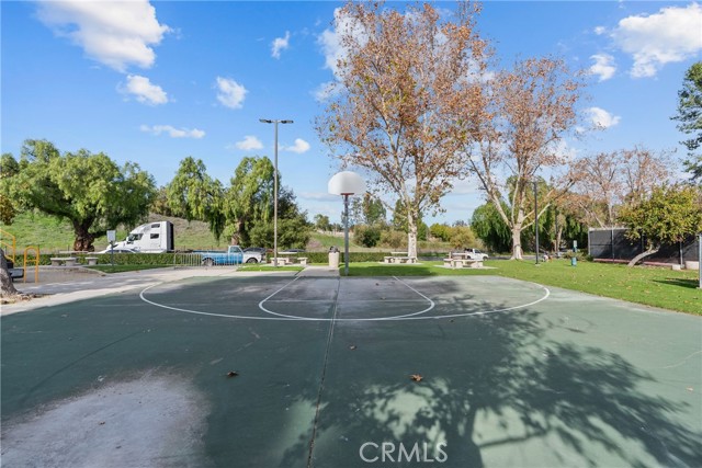 Detail Gallery Image 40 of 50 For 25736 Player Dr #R4,  Valencia,  CA 91355 - 2 Beds | 2 Baths