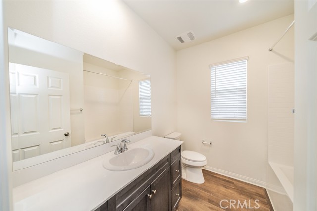 Detail Gallery Image 10 of 44 For 29094 Shane Ct, Winchester,  CA 92596 - 4 Beds | 2 Baths