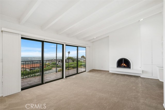 953 Via Del Monte, Palos Verdes Estates CA: https://media.crmls.org/medias/b220ef25-aaea-4899-8516-cc30db105865.jpg