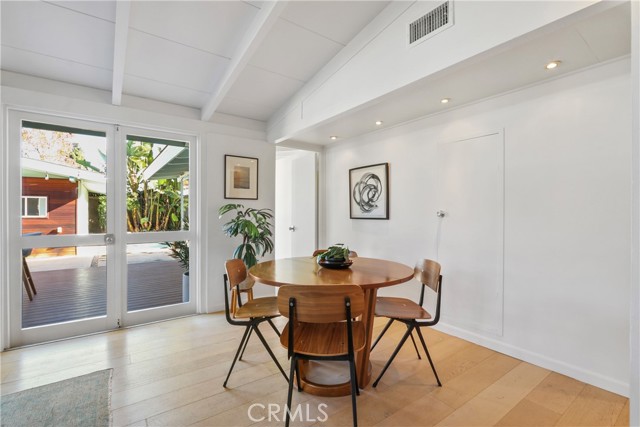 Detail Gallery Image 11 of 32 For 3012 Roxanne Ave, Long Beach,  CA 90808 - 3 Beds | 2 Baths