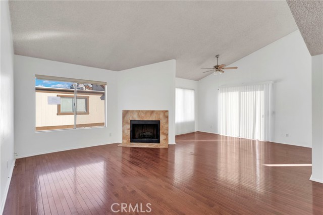 Detail Gallery Image 8 of 35 For 1216 S Cypress Ave #E,  Ontario,  CA 91762 - 2 Beds | 1/1 Baths