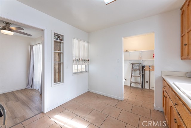 Image 9 of 20 For 9557 Aldrich