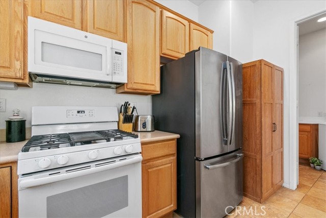Detail Gallery Image 7 of 33 For 1664 Landmark Way, Hemet,  CA 92223 - 2 Beds | 2 Baths