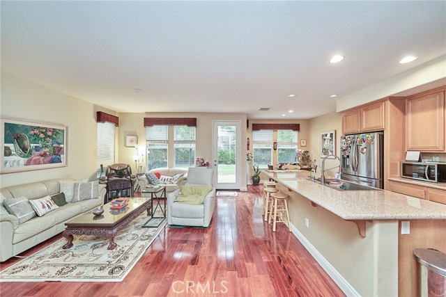 Detail Gallery Image 14 of 62 For 20655 Lugano Way, Porter Ranch,  CA 91326 - 4 Beds | 3 Baths