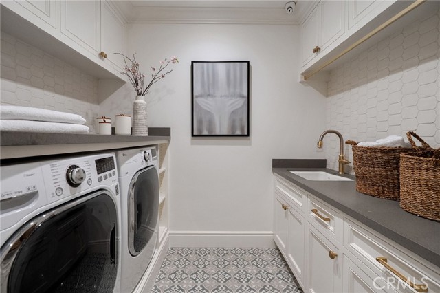 16630 Oldham Place, Encino CA: https://media.crmls.org/medias/b224b6df-7594-4309-a210-675686a467a2.jpg