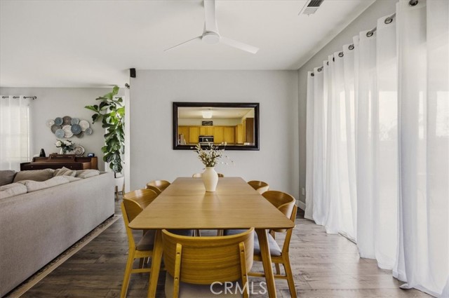 Detail Gallery Image 9 of 27 For 204 E Manchester Ln, San Bernardino,  CA 92408 - 3 Beds | 2 Baths