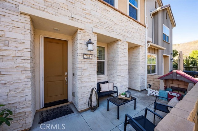 Detail Gallery Image 4 of 34 For 22812 Harvest Mill, Saugus,  CA 91350 - 3 Beds | 3 Baths