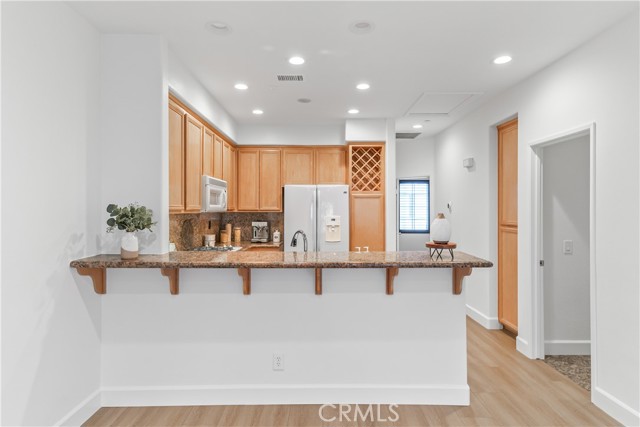 Detail Gallery Image 10 of 44 For 28456 Sassetta Way, Lake Forest,  CA 92679 - 2 Beds | 1 Baths