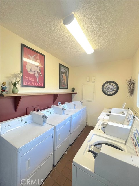 Detail Gallery Image 17 of 19 For 2115 Placentia Ave #24,  Costa Mesa,  CA 92627 - 1 Beds | 1 Baths