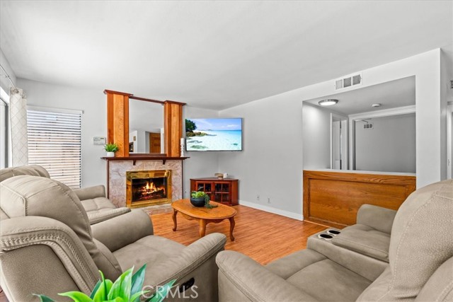 Detail Gallery Image 15 of 44 For 25252 Calero Avenue, Laguna Hills,  CA 92653 - 4 Beds | 3 Baths