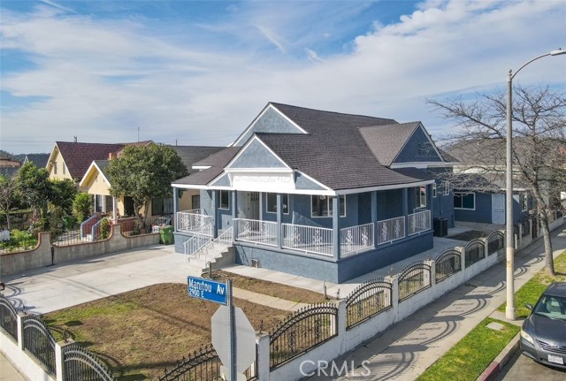 Front Image Thumbnail for CRDW26019475