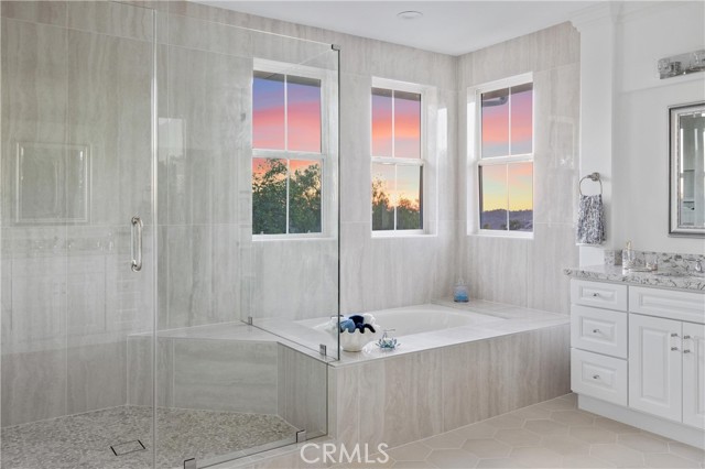 11 Chaparral Court, Rancho Santa Margarita CA: https://media.crmls.org/medias/b229a167-f8ef-499c-9124-a1968e699902.jpg
