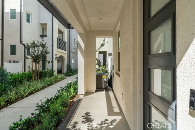 Detail Gallery Image 3 of 43 For 4465 S Grant Paseo, Ontario,  CA 91762 - 2 Beds | 2/1 Baths