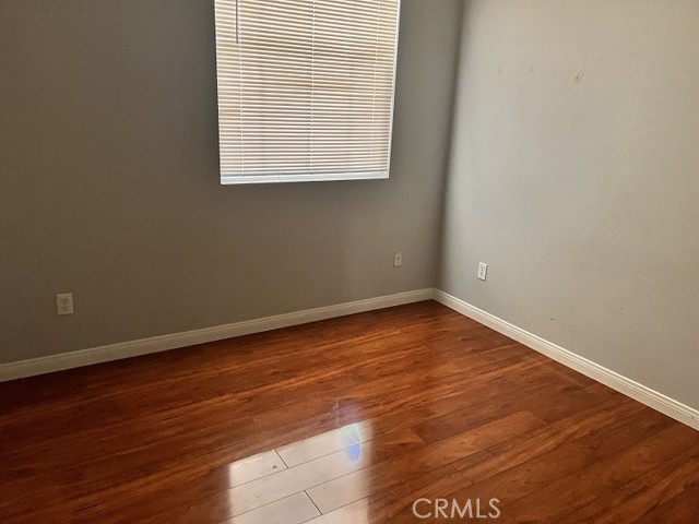 Detail Gallery Image 16 of 36 For 2219 Jornada Dr, Perris,  CA 92571 - 5 Beds | 2/1 Baths