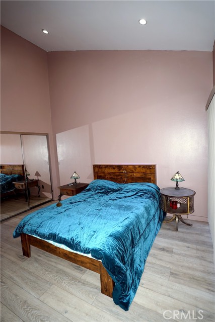 Detail Gallery Image 23 of 46 For 18954 Sherman Way #3,  Reseda,  CA 91335 - 2 Beds | 3 Baths