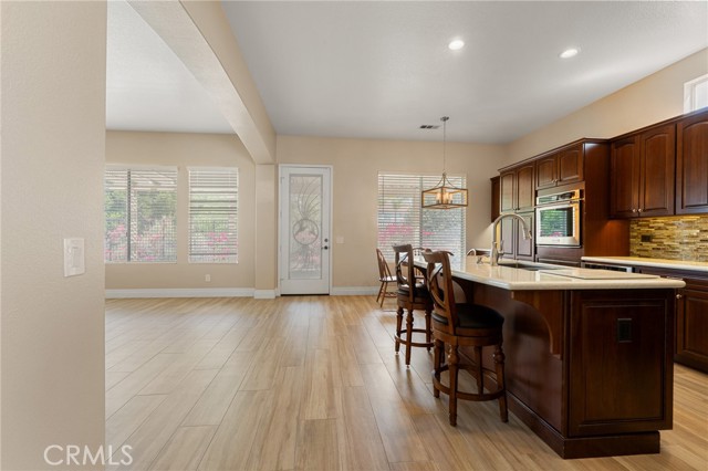 Detail Gallery Image 8 of 41 For 19377 Mt Wasatch, Riverside,  CA 92508 - 3 Beds | 2 Baths