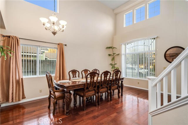 Detail Gallery Image 5 of 40 For 3039 Holline Ct, Lancaster,  CA 93535 - 4 Beds | 2/1 Baths