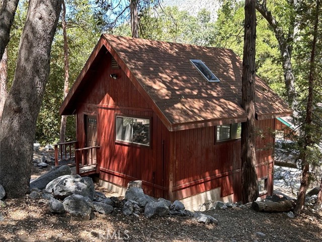 39455 Prospect Drive, Forest Falls CA: https://media.crmls.org/medias/b22c7a27-50c2-4807-aa5d-41e079eaed03.jpg