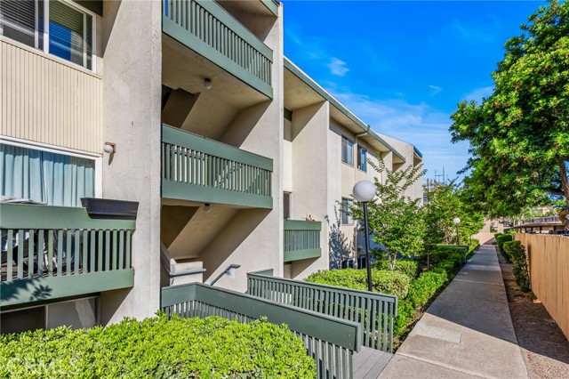 4064 Huerfano Avenue, San Diego CA: https://media.crmls.org/medias/b22d344e-1d13-4c91-89ee-6f765b4d7640.jpg
